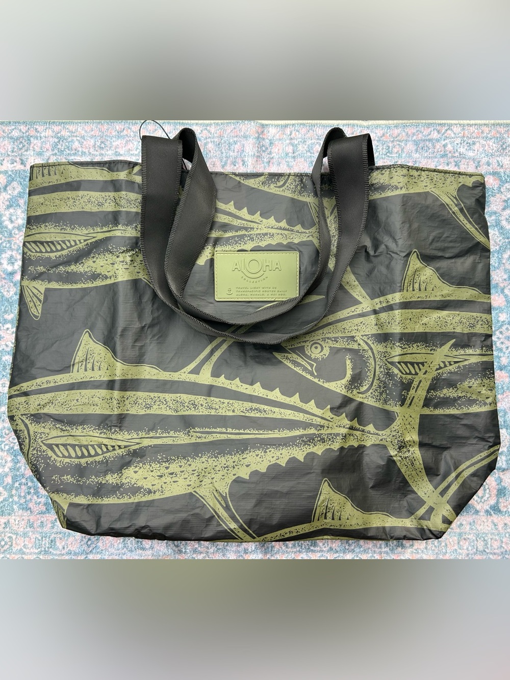 Aloha Collection Day Tripper Ahi NWT